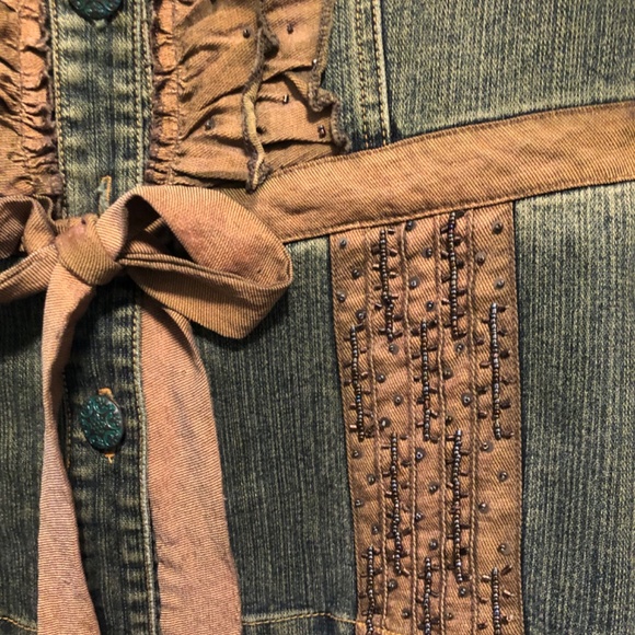 Vintage Beaded Denim Jacket - Picture 7 of 10